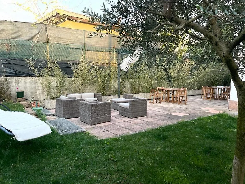 La Maison Di Amelie Peschiera del Garda Gasthuis
